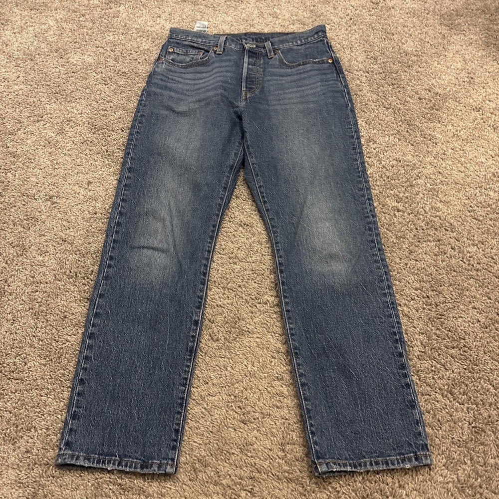 Levis Premium 501 Jeans Womens 28x28 Blue Straight Button Fly Denim Big E